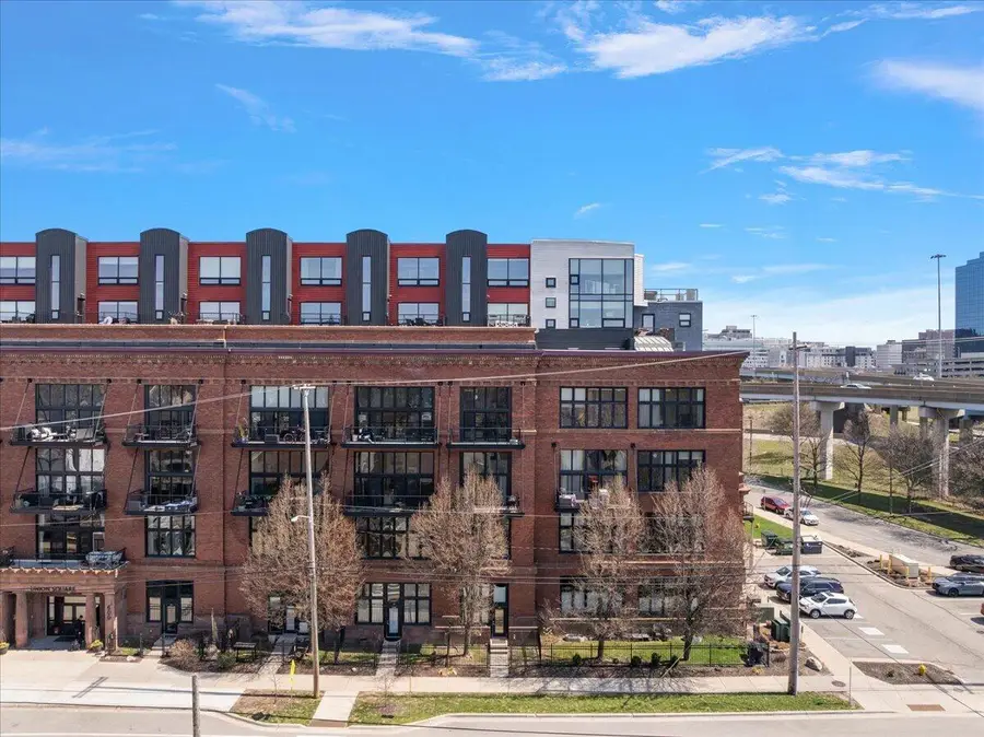 600 Broadway #421, Grand Rapids, MI 49504 - #2
