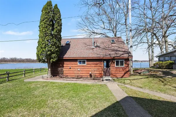 8945 Mott, Jackson, MI 49201