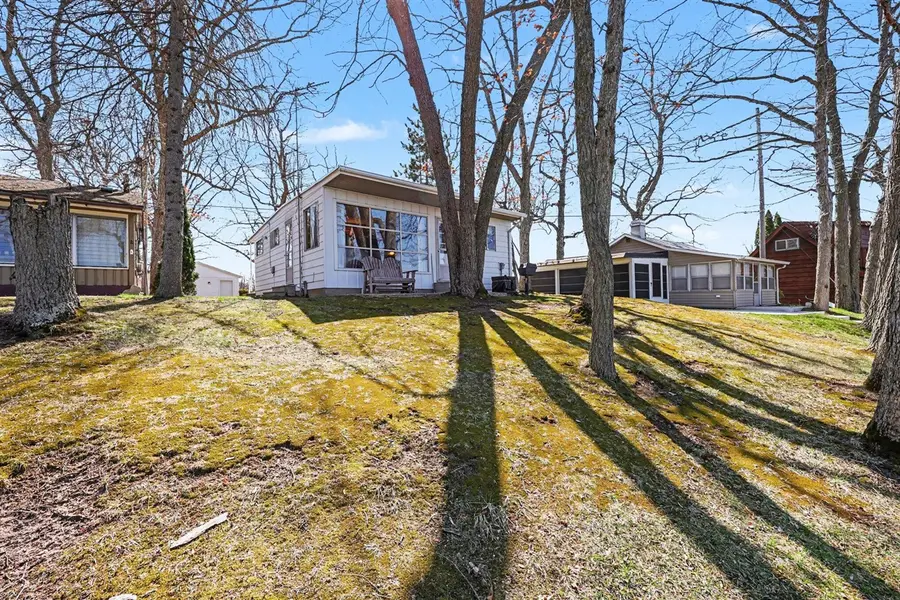 8941 Mott, Jackson, MI 49201 - #2