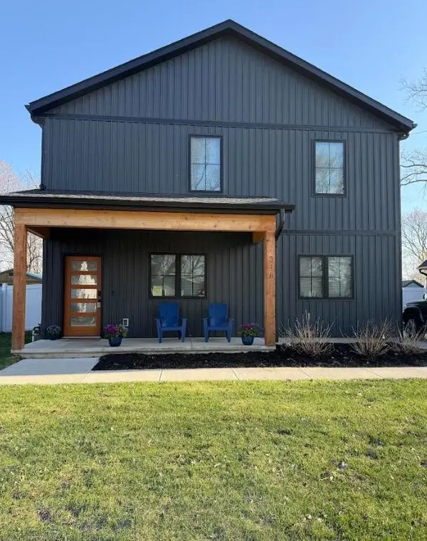 318 Edgell, South Haven, MI 49090