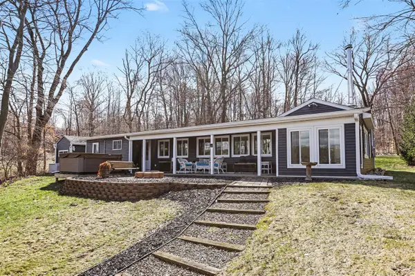 598 Scotts, Delton, MI 49046