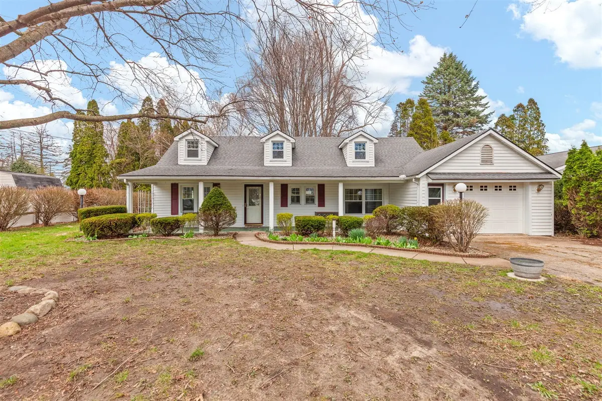 606 High, Blissfield, MI 49228 - #1