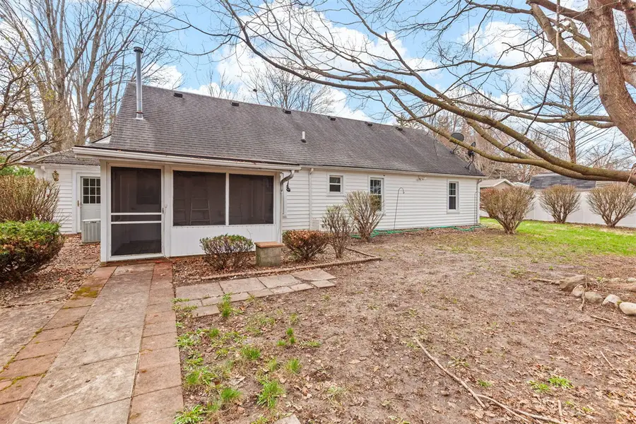 606 High, Blissfield, MI 49228 - #3