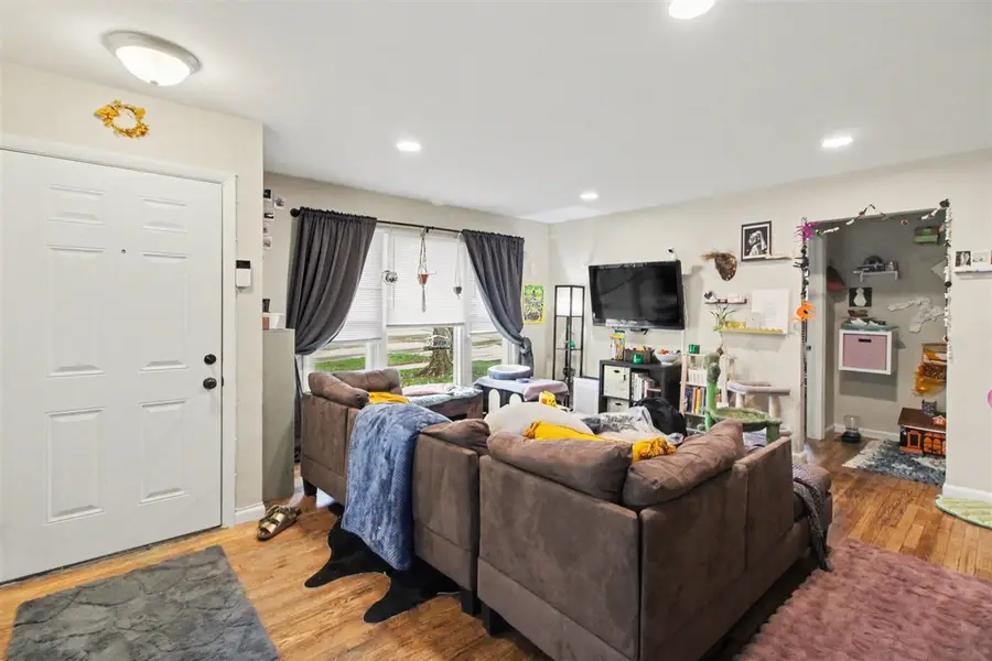 614 Emmet, Ypsilanti, MI 48197 - #2