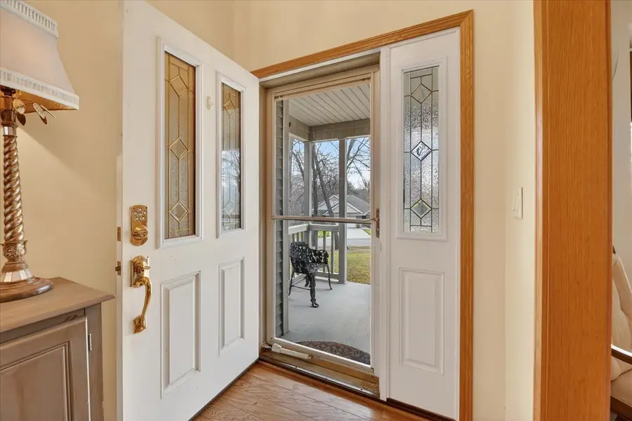 2116 Scenic Hills, Jackson, MI 49201 - #3