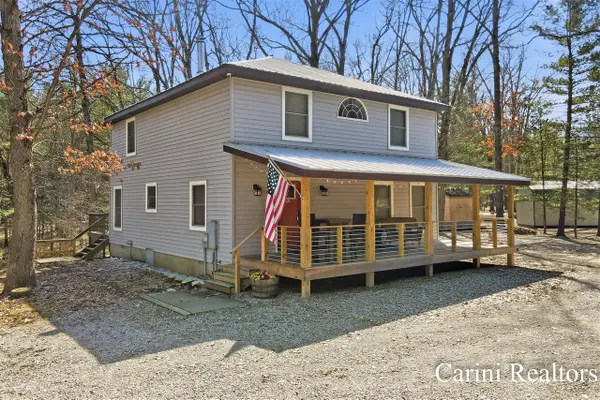 6384 N Mac, Irons, MI 49644