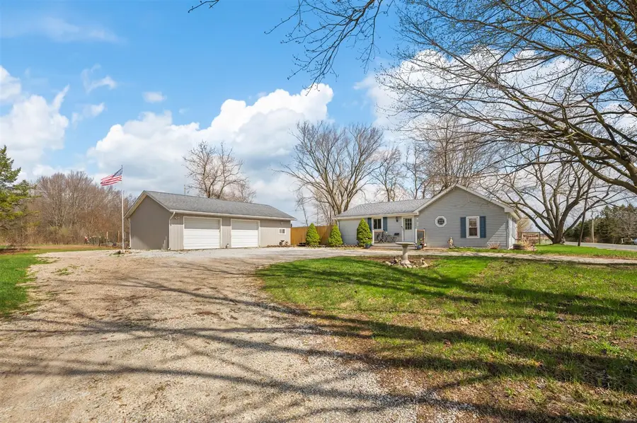 3017 Walton, Buchanan, MI 49107 - #3