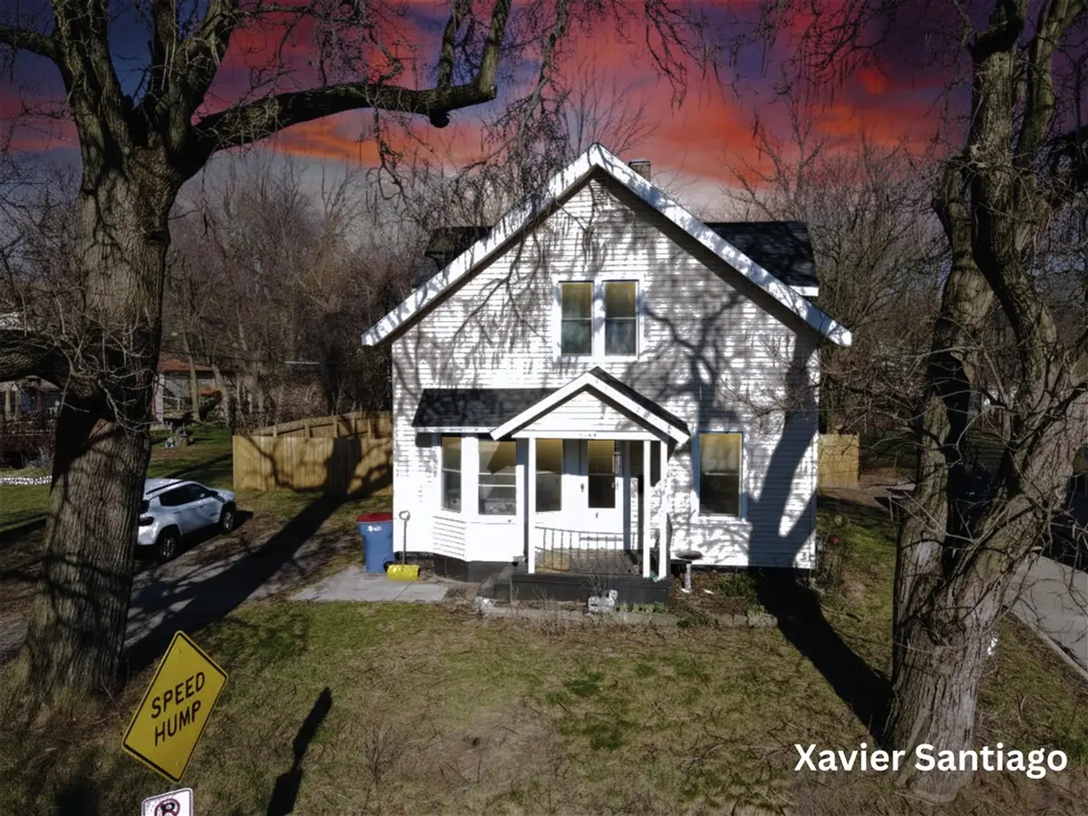 1128 Emerald, Grand Rapids, MI 49503 - #1