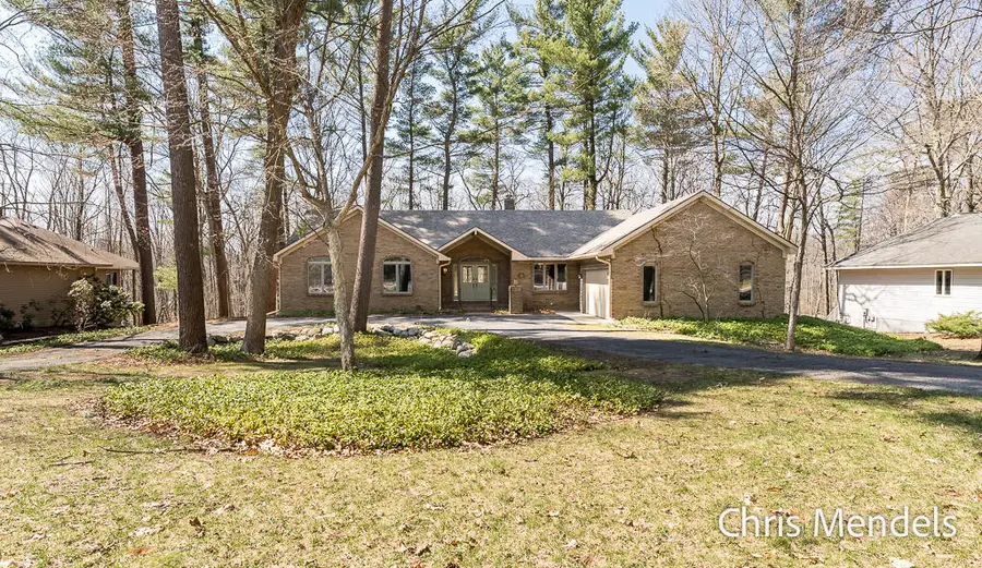 3140 Riverwoods, Rockford, MI 49341 - #2