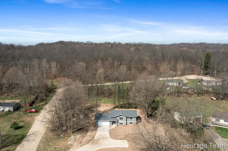 3323 Babylon, Allegan, MI 49010 - #2