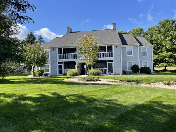 732 W Barrington, Jackson, MI 49203