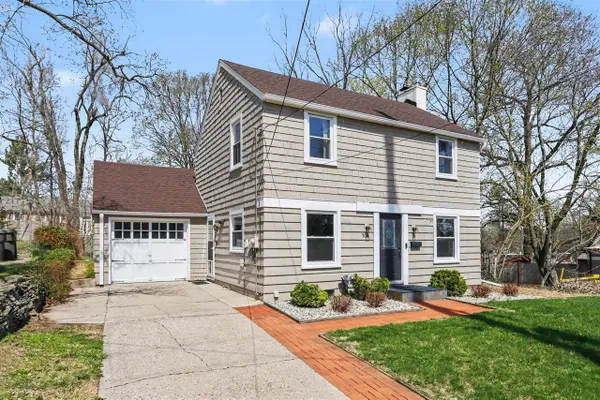 704 Whites, Kalamazoo, MI 49008