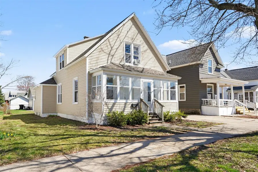 35 E 17th, Holland, MI 49423 - #3