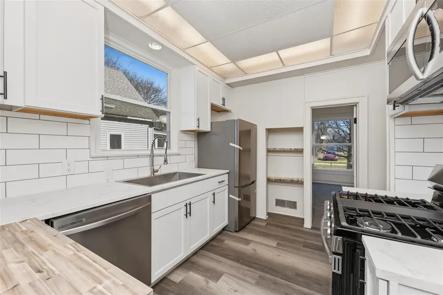 758 Pearl, Benton Harbor, MI 49022 - #2