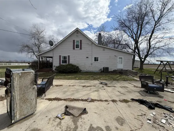 104 S Farr, Ashley, MI 48806