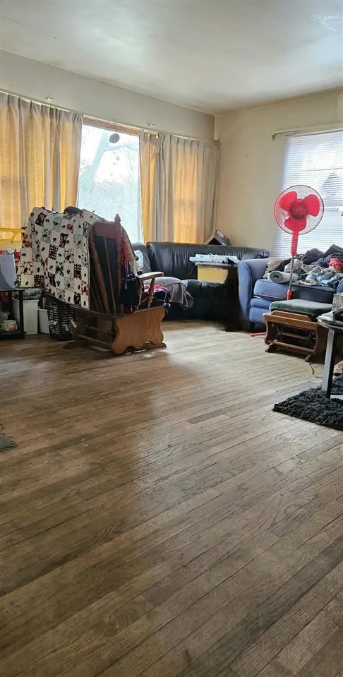 209 S Marshall, New Buffalo, MI 49117 - #2