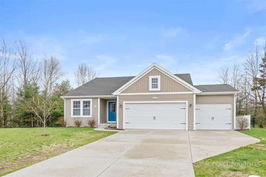 9219 Bigleaf, West Olive, MI 49460 - #2