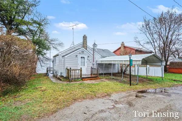 151 S Turk Lake, Greenville, MI 48838