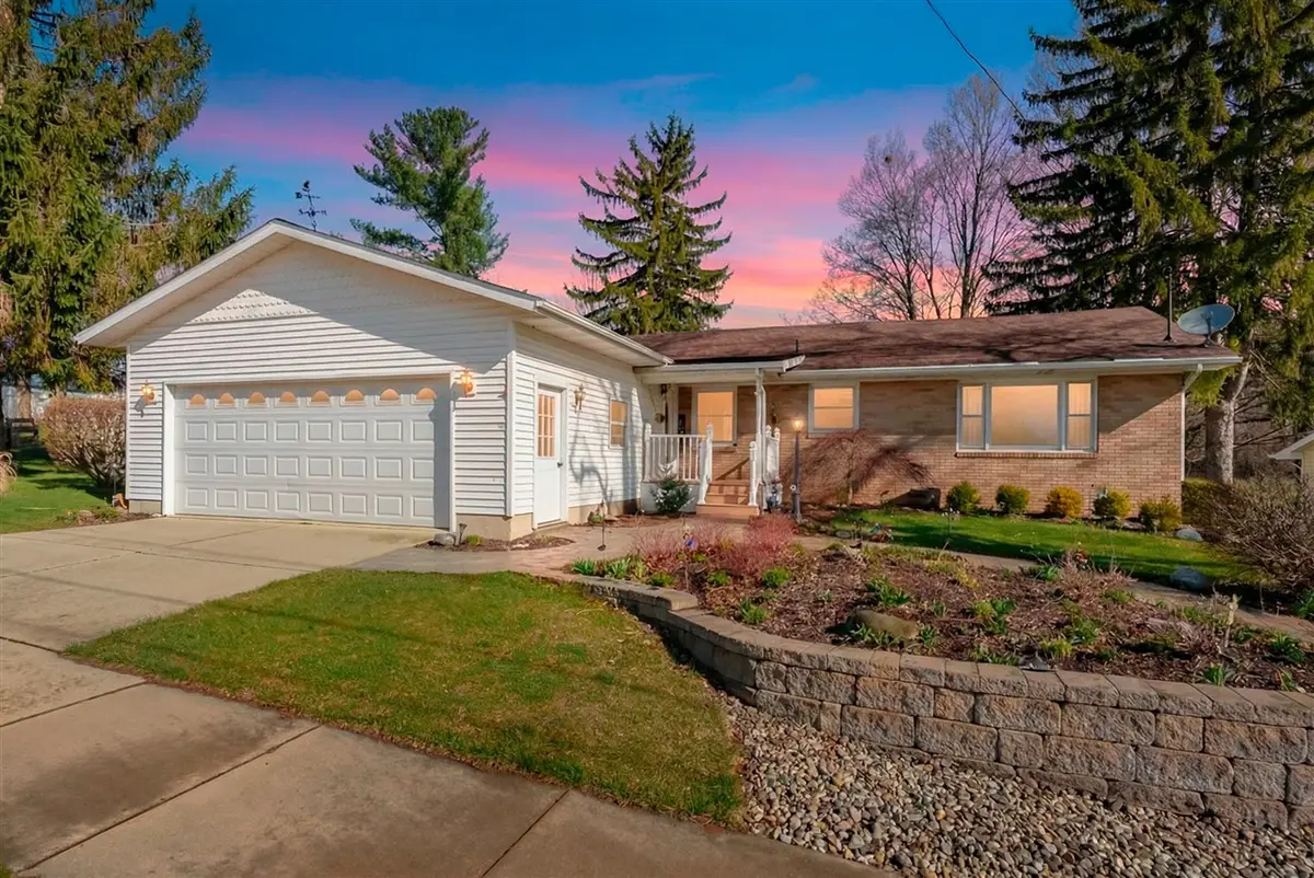 1307 4th, Lake Odessa, MI 48849 - #1