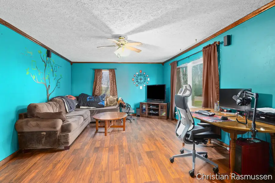 675 E Sessions, Sheridan, MI 48884 - #3