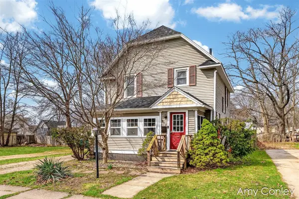 619 Fairbanks, Kalamazoo, MI 49048