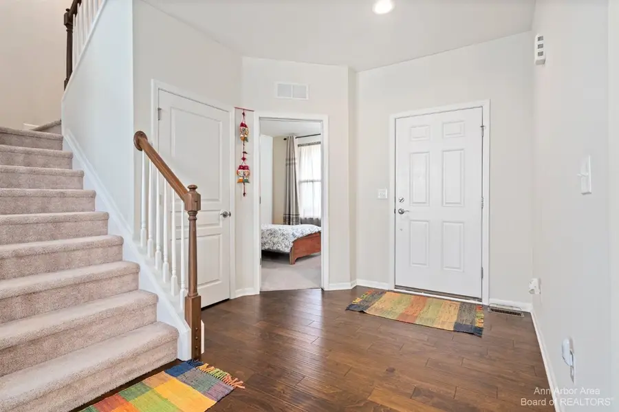 638 Holmdale, Ann Arbor, MI 48108 - #2