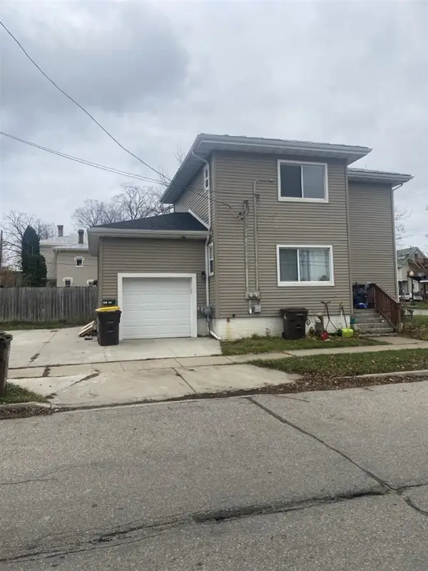 258 E Adams, Ionia, MI 48846