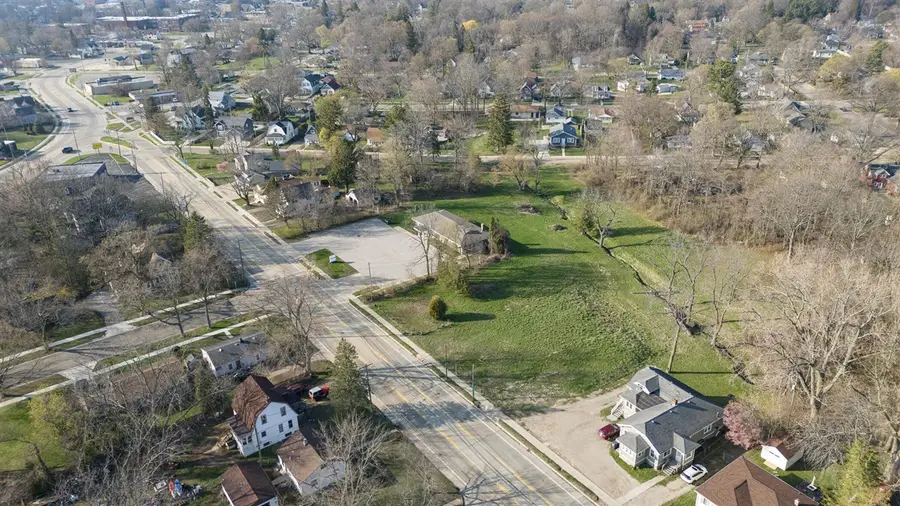 757 Phillips, South Haven, MI 49090 - #3