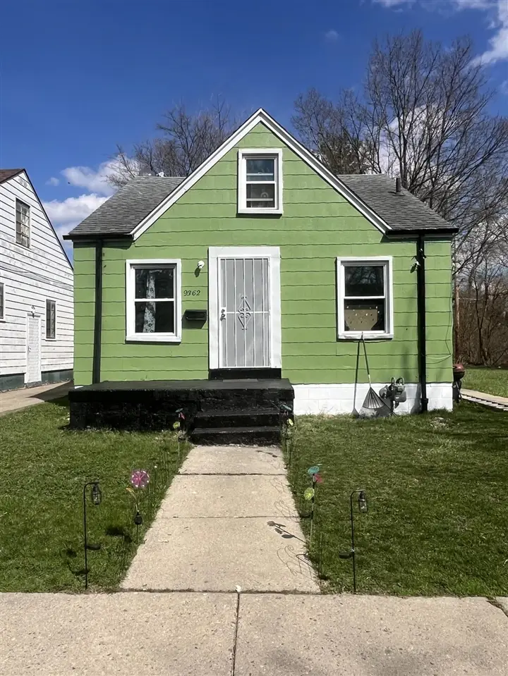 9362 Memorial, Detroit, MI 48228 - #1