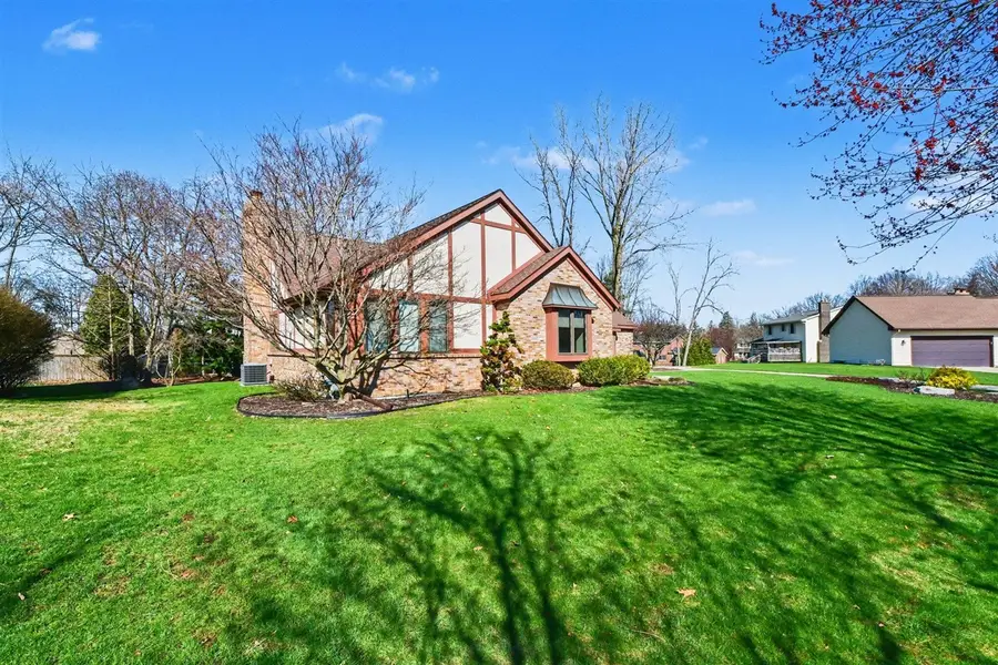 2345 Capilano, Grand Rapids, MI 49546 - #3