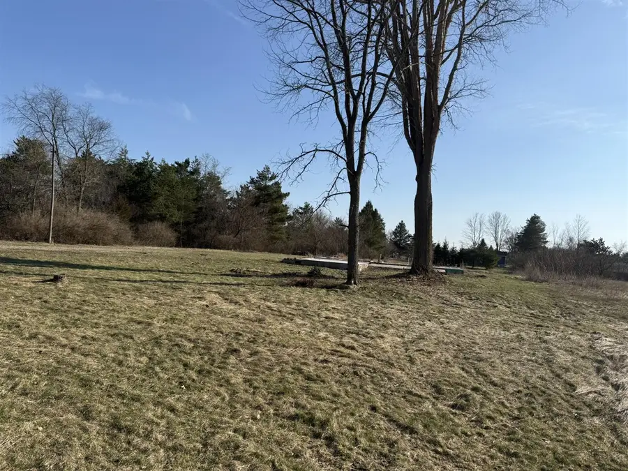 895 W Moore, Mecosta, MI 49332 - #3