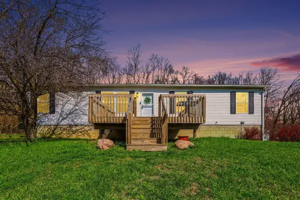 9491 Thorne, Horton, MI 49246