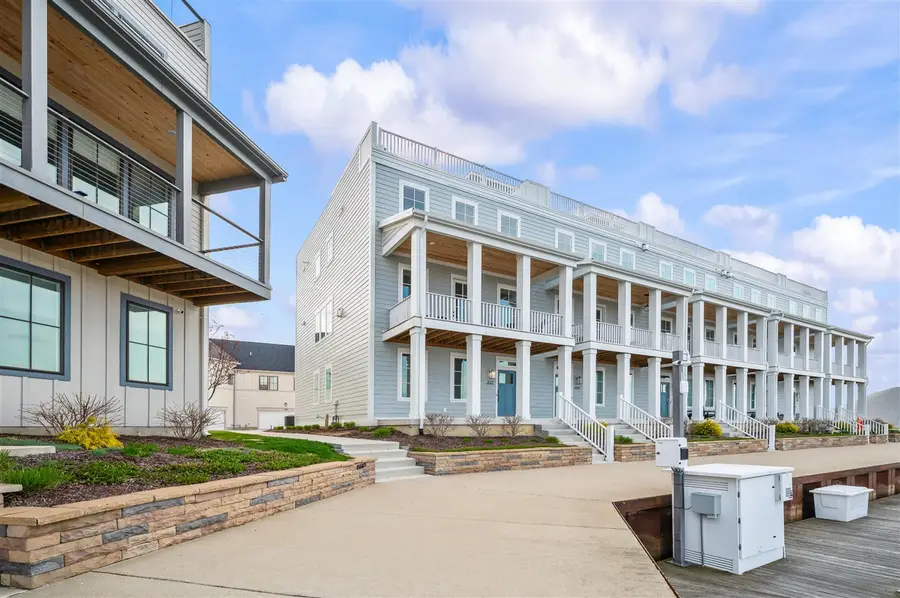 152 Mariners, Saint Joseph, MI 49085 - #2