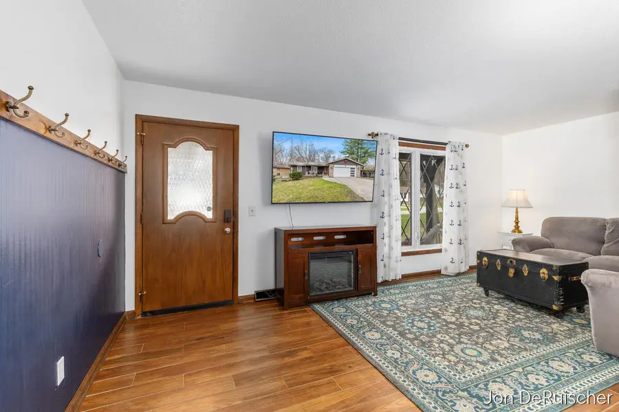 1879 Holliday, Wyoming, MI 49519 - #3