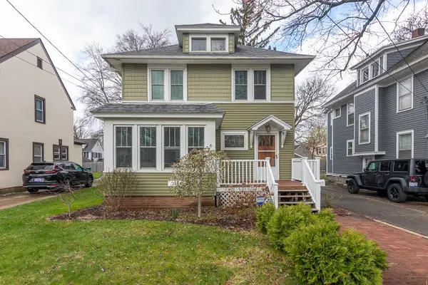 2412 Glenwood, Kalamazoo, MI 49008