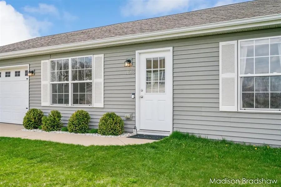 11688 Bear Meadows, Alto, MI 49302 - #2