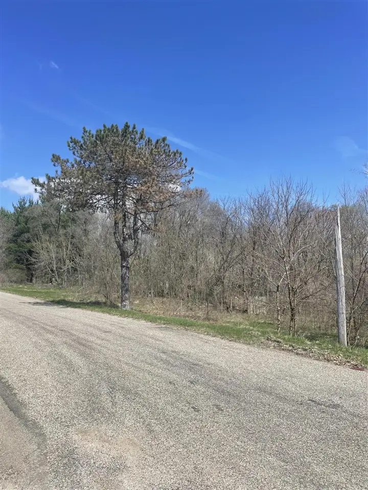 E Michigan, Battle Creek, MI 49014 - #3