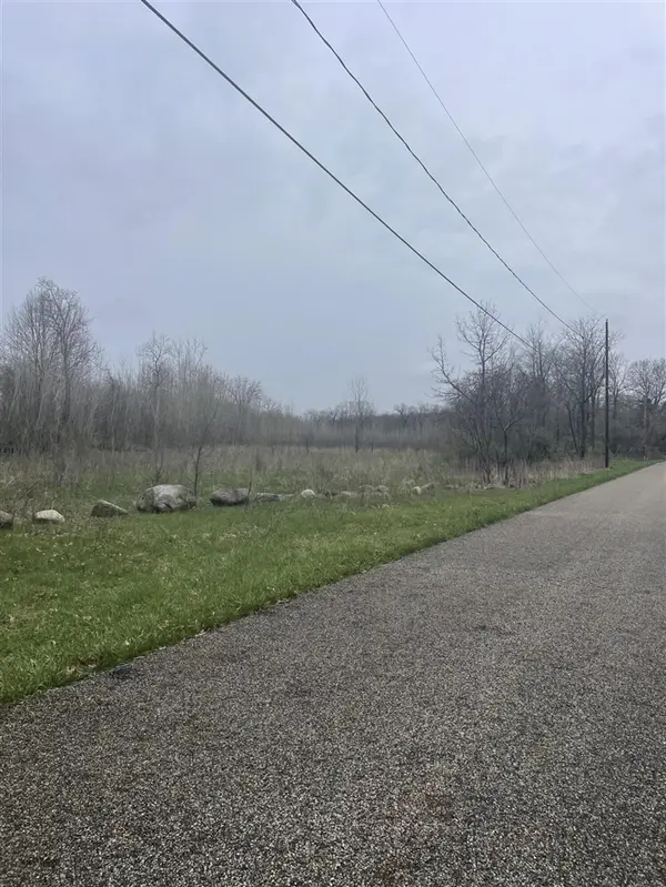 V/L River, Battle Creek, MI 49014