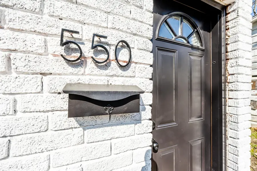 550 Sherman, Benton Harbor, MI 49022 - #3