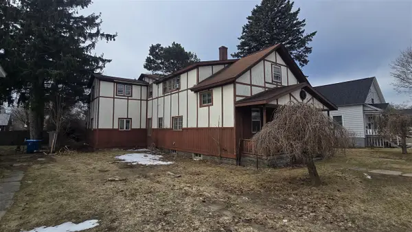 710 E Foster, Ludington, MI 49431