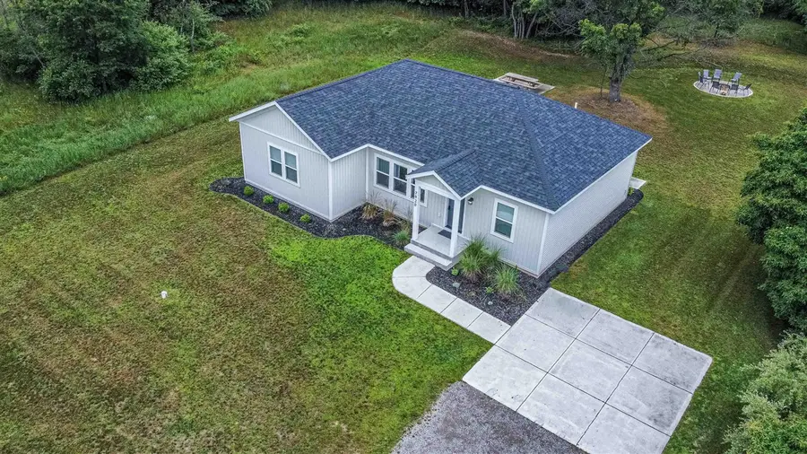 7920 W Juniper Beach, Mears, MI 49436 - #2