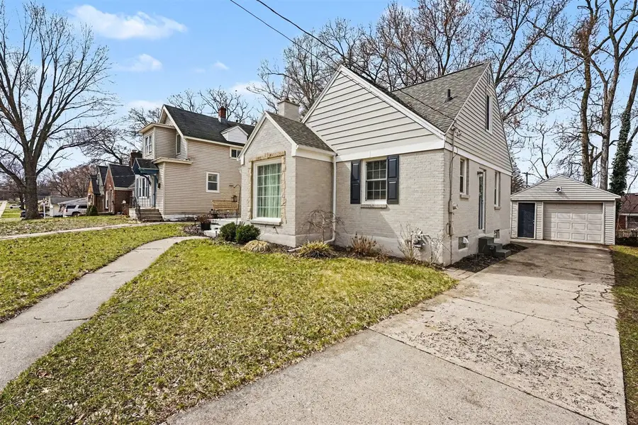1427 Philadelphia, Grand Rapids, MI 49507 - #2