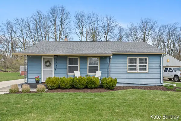 1421 Aberdeen, Grand Rapids, MI 49505