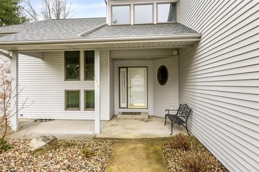 109 Deer Path, Battle Creek, MI 49015 - #3