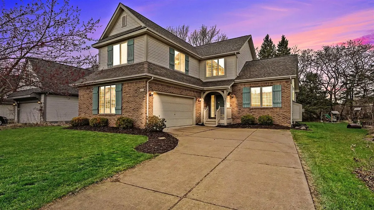 5692 Versailles, Scio, MI 48103 - #1