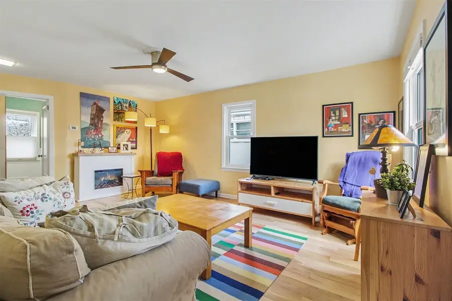 1518 Ardmoor, Ann Arbor, MI 48103 - #3