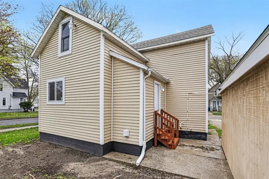 1204 March, Kalamazoo, MI 49001 - #3