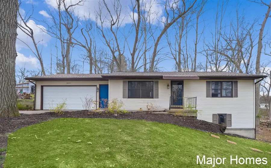 8445 Oakview, Rockford, MI 49341 - #2