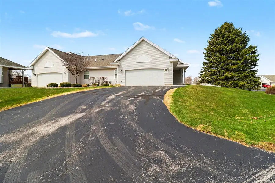 210 S Lighthouse, Manistee, MI 49660 - #3