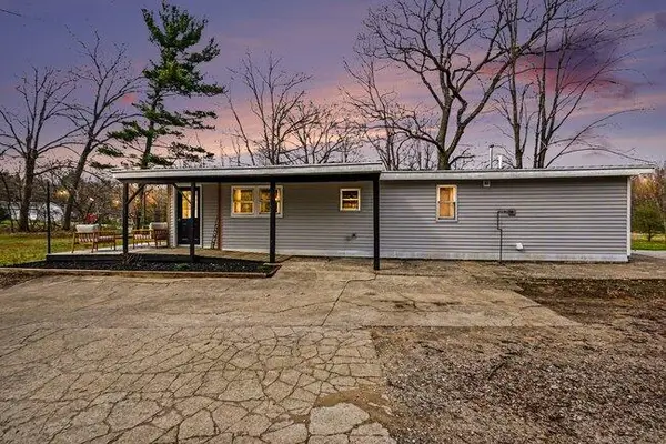 11818 128th, Grand Haven, MI 49417